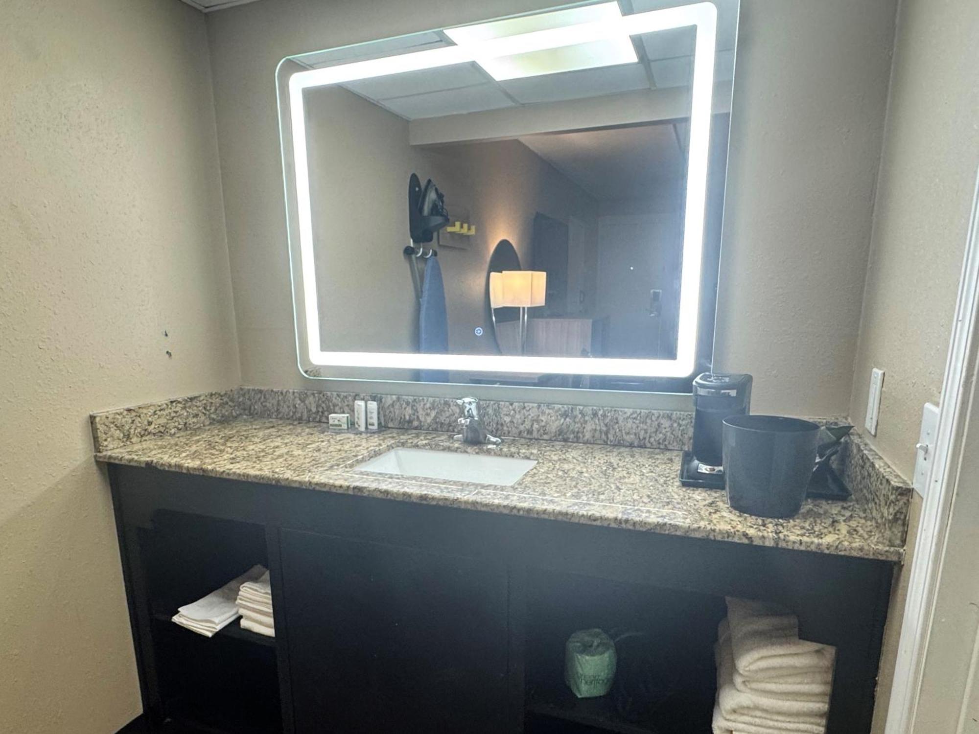 Hotel Super 8 By Wyndham Corpus Christi Airport Extérieur photo