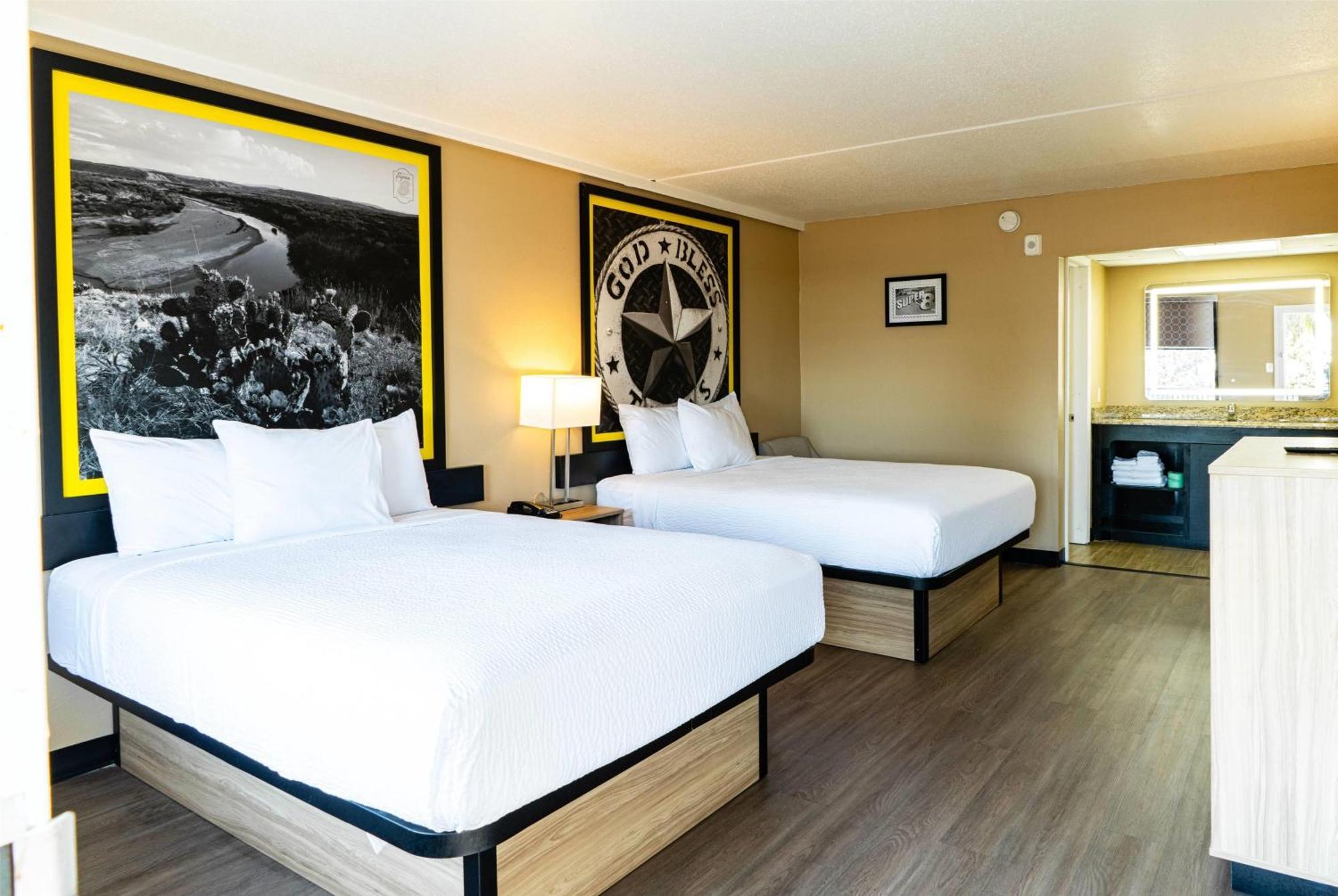 Hotel Super 8 By Wyndham Corpus Christi Airport Extérieur photo
